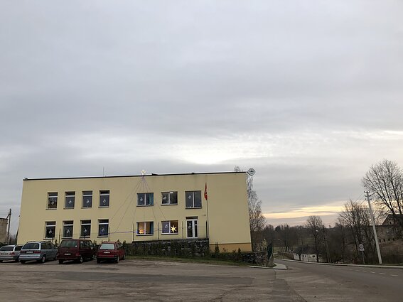 Senelių namai Adutiškyje