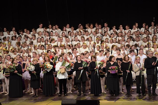 Muzikinė dėžutė. Laimio Vilkončiaus „Paukštė“