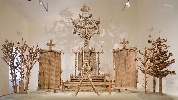 Nukelkite kepurę jei ne prieš kryžių, tai prieš meistrą: medžio genas – lietuvių kraujyje