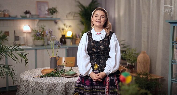 Beatos virtuvė. Lietuviškoji cepelininė svajonė, maži sumuštinukai ir kerintis obuolių kremo desertas