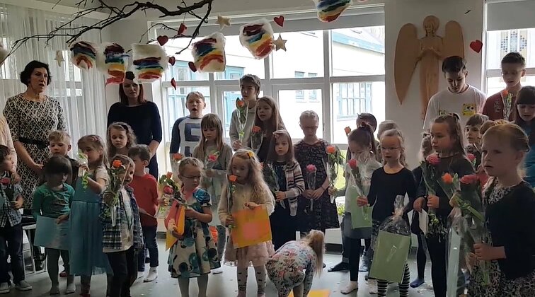 Pasaulio Lietuva. Tautiečių suvažiavimas Argentinoje, Lietuvių kalbos dienos ir mažųjų šokiai Čikagoje