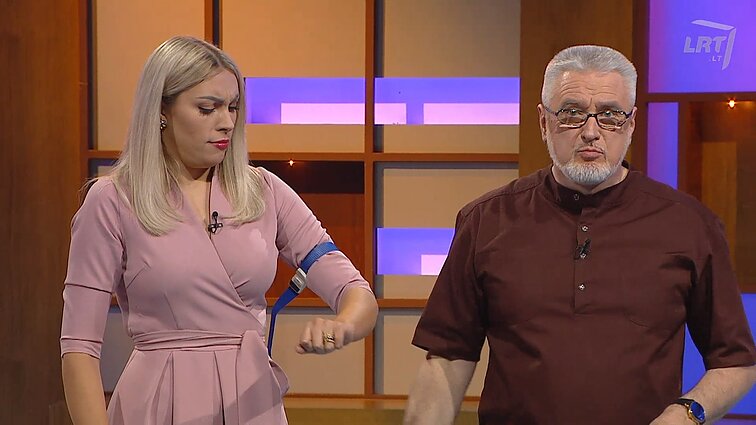 Klauskite daktaro. Kokių pokyčių imtis, kai ištinka insultas bei apie ligas įspėjantys klastingi prieskoniai burnoje