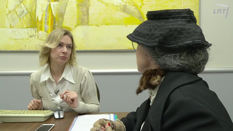 Dviračio žinios. Močiutė Apolionija darbinasi į kultūros viceministres: nematerialus paveldas? Tai čia kur pinigų nėra?