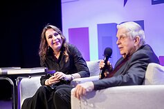 Kristina Sabaliauskaitė ir Tomas Venclova Kristina Sabaliauskaitė ir Tomas Venclova