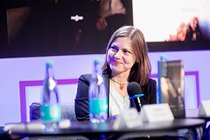 Algirdas Toliatas Knygų mugėje pristato knygą „Ramybė tau“