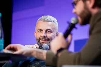 Šarūnas Jasiukevičius pristato knygą „Černobylis“ Knygų mugėje Šarūnas Jasiukevičius pristato knygą „Černobylis“ Knygų mugėje