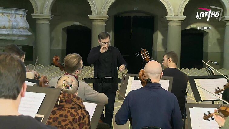 Kultūros diena. Dviejų porų vakarėlis, virstantis šiuolaikinio žmogaus studija: Klaipėda kviečia į premjerą „Demonai“