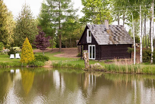 Apleisti namai Lietuvoje prikeliami turizmui: sutvarkytose sodybose galės apsistoti turistai