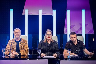 „Dainuok su manim“ komisija: Ramūnas Zilnys, Dovilė Filmanavičiūtė, Stanislavas Stavickis-Stano