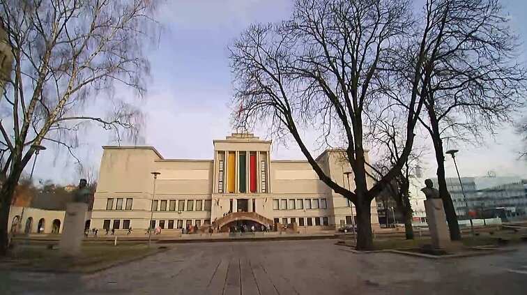 7 Kauno dienos. Lietuvos trispalvės plevėsavimas sovietmečiu, Aleksoto istorija ir pokalbis su architektu Gintaru Prikockiu