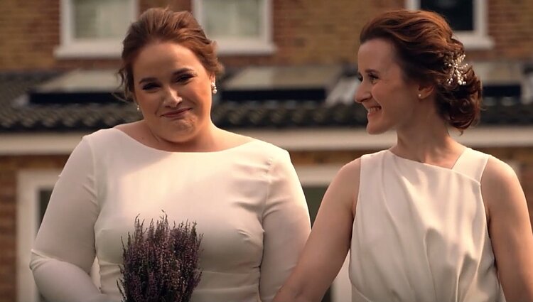 Emigrantė Julija: Anglijoje suprato esanti homoseksuali ir susituokė su moterimi