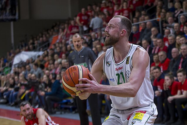 Sportas. Orai. Lietuvos krepšinio lygoje paaiškėjo pirmoji pusfinalio pora (su vertimu į gestų k.)