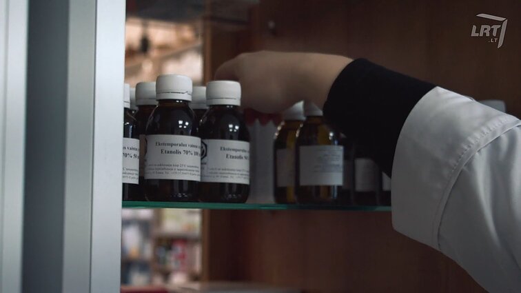 Kauno klinikų miestelis ruošiasi koronavirusui: siuvykla gamins kaukes, o vaistinės ruoš dezinfekcijos atsargas