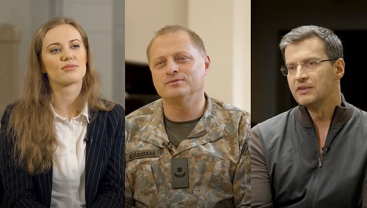 Tarp dalių (ne)plojama. Ką dirigentui reiškia orkestro iniciatyva, dirigavimas su batuta ir darbas su Lietuvos kariuomenės orkestru?
