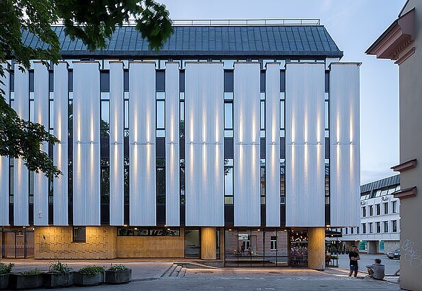 Ezopo kalba architektūroje – tuometinis Ryšių ministerijos kompleksas: monumentalios ir brutualistinės formos