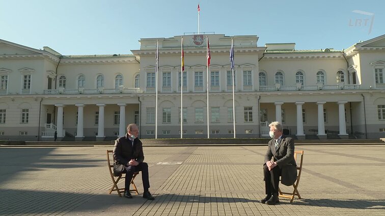 Dviračio žinios. Nausėdos interviu, dingęs Andriukaitis bei didžiausias Lietuvos ginklas