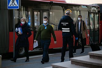 People with facemasks in Vilnius People with facemasks in Vilnius