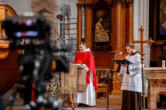 Verbų sekmadienis; mišios; Vilniaus Bernardinų bažnyčia Verbų sekmadienis; mišios; Vilniaus Bernardinų bažnyčia