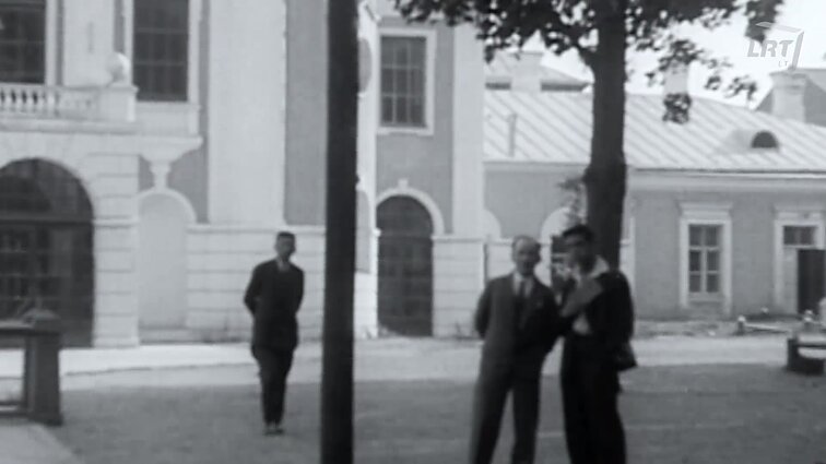 Prieš 100 metų darbą pradėjo Steigiamasis seimas: pirmą kartą į Lietuvos istorijoje į politinius procesus įtraukta visuomenė