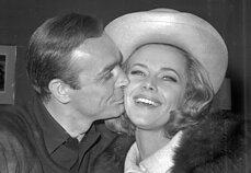 Seanas Connery ir Honor Blackman