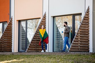 „Keliu vėliavą“ 