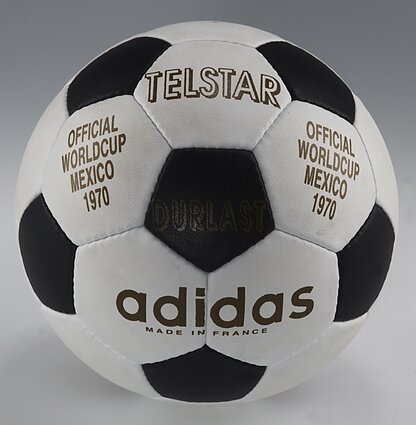 „Telstar“ kamuolys, 1970 m. pasaulio čempionate Meksikoje galutinai pakeitęs futbolą „Telstar“ kamuolys, 1970 m. pasaulio čempionate Meksikoje galutinai pakeitęs futbolą