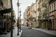 Velykų rytą sostinė pasitinka tuščiomis gatvėmis Velykų rytą sostinė pasitinka tuščiomis gatvėmis