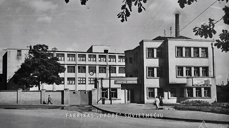 Sovietmečiu ypač vertinti Kauno „Drobės“ audiniai: kostiumais iš fabriko medžiagų puošėsi net ir pats Leonidas Brežnevas