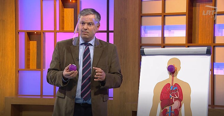 Anesteziologas: jei ramybės būsenoje kvėpavimo dažnis didesnis nei įprastai, laukti – neprotinga