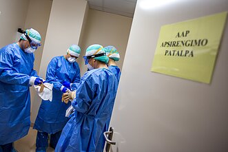 VUL Santaros klinikos. Gydytojai. Ligoninė