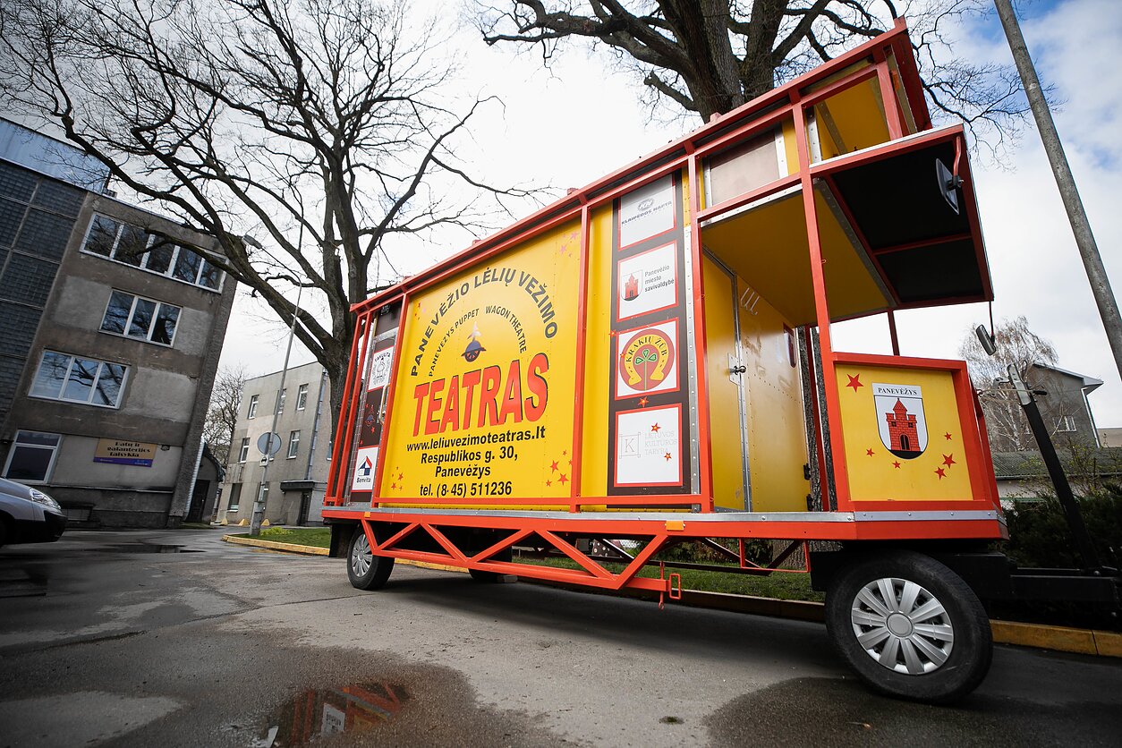 Panevėžio lėlių vežimo teatras