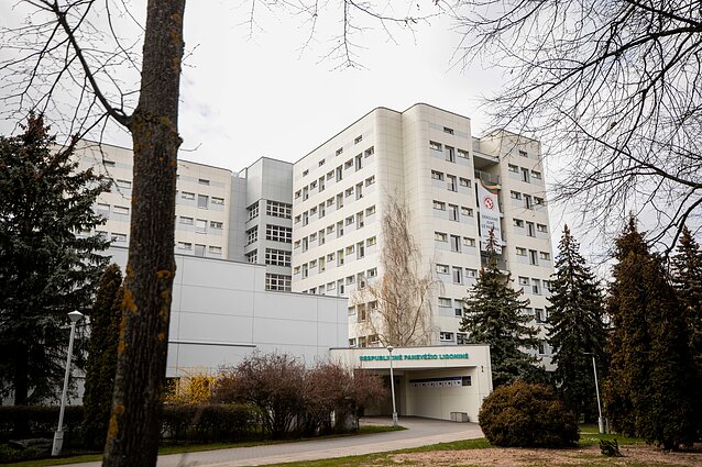 Pandemija paveikė ir vaikų psichinę sveikatą: mažuosius pacientus Respublikinė Panevėžio ligoninė gydys nauju aparatu