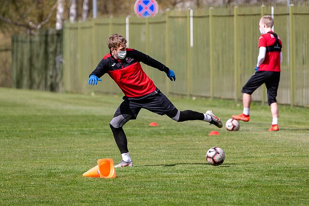Sportas. Orai. Futbolininkai nesulaukia COVID-19 testų: sporto viceministrės teigimu, jie sportininkams nebūtini
