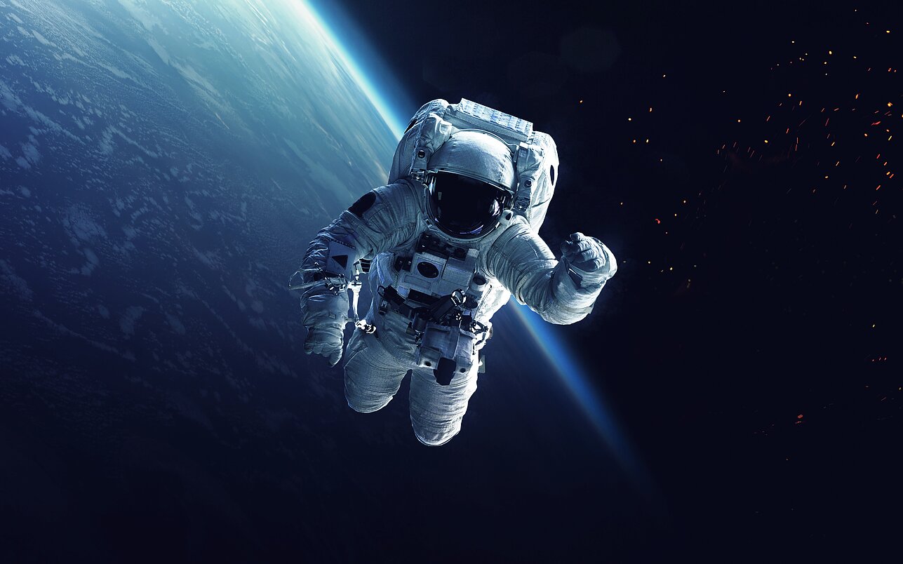 Astronautas; kosmosas Astronautas; kosmosas