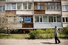 Projektas „Balkonų galerijos/Suartėjimai“. Indrė Ercmonaitė, „O visa kita vardan vyšnios“