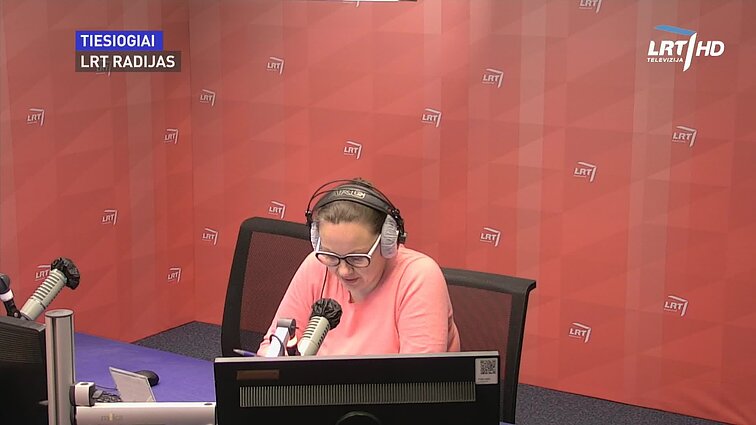 LRT RADIJO žinios. Lietuvos oro uostų duomenimis, skrydžiai iš jų bus atnaujinti mažesne apimtimi nei iki pandemijos