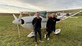 Paluknio aerodrome, kuriame gros šeštadienį, „Biplan“ nariai apsilankė iš anksto