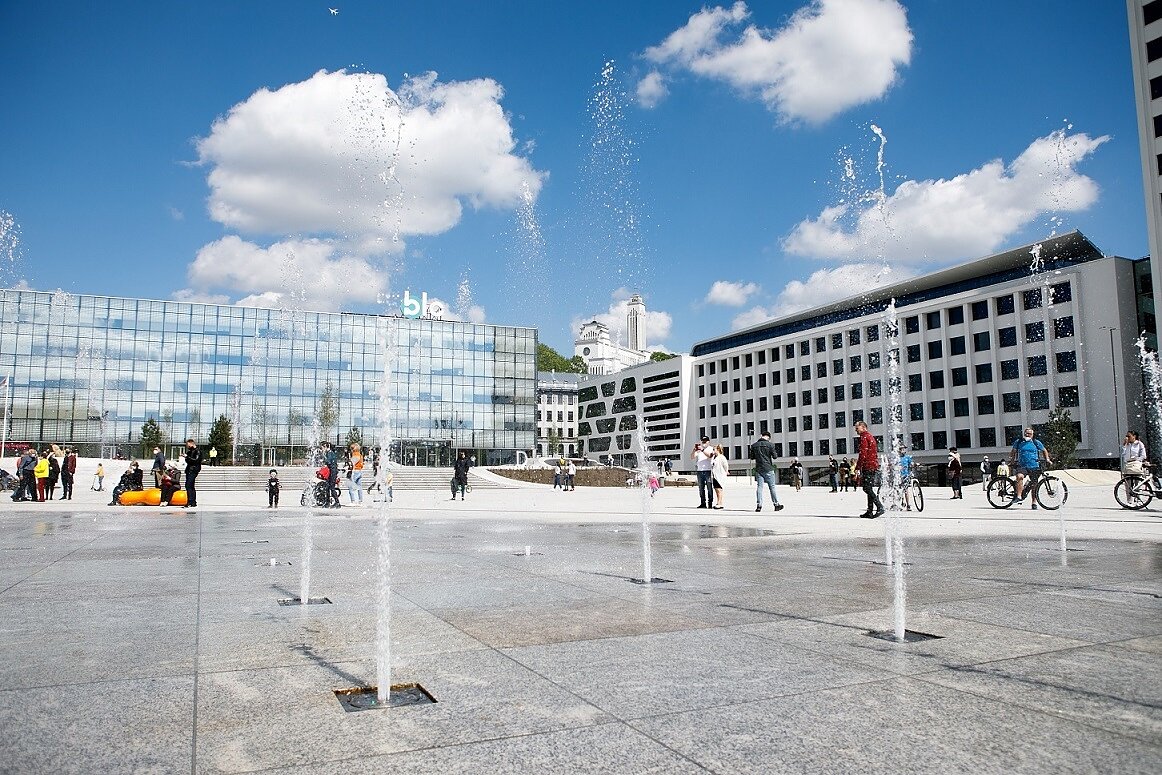 Kaune baigta atnaujinti Vienybės aikštė