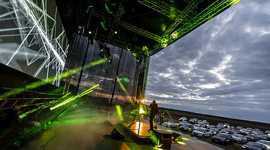 „Happyendless“ koncerto akimirka