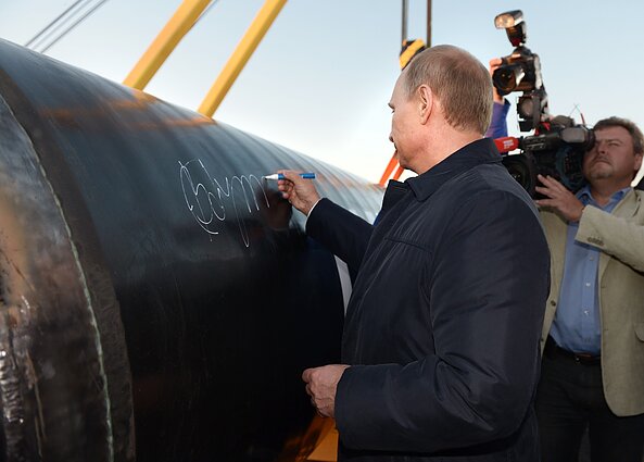 Rusijos prezidentas Vladimiras Putinas apžiūri dujotiekį iš Sibiro į Kiniją „Power of Siberia“ 2014 metais