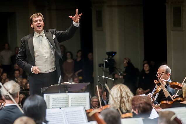 Modestas Pitrenas ir LNSO