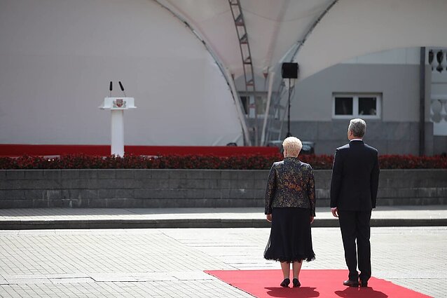 Įdomiosios pamokos tiesiogiai. Ypatinga viešnia – agentė, kuri saugo svarbius valstybės asmenis