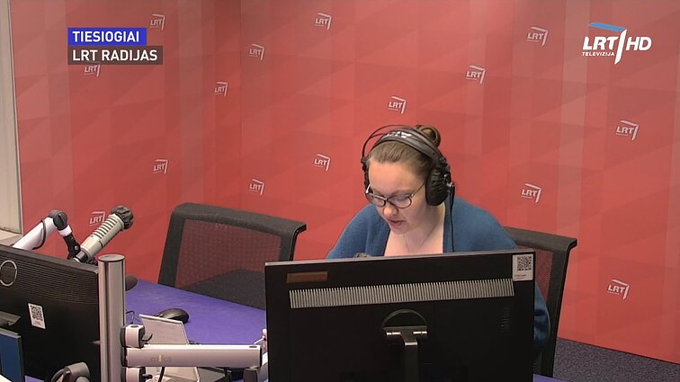 LRT RADIJO žinios. Šiandien Vyriausybės posėdyje karantiną ketinama pratęsti dar mėnesiui