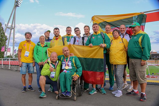 Sportas. Orai. Lietuvos lengvosios atletikos federacija – trečioji pasaulyje, kuri į savo svarbiausias varžybas integruos negalią turinčius sportininkus