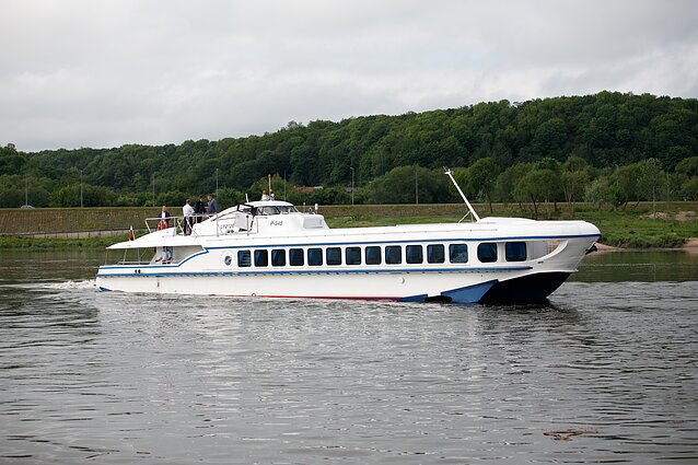 Raketa (Rocket)