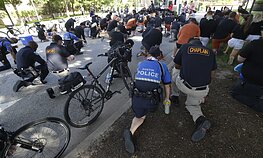 Protestai JAV prieš rasinę nelygybę po George`o Floydo nužudymo Protestai JAV prieš rasinę nelygybę po George`o Floydo nužudymo