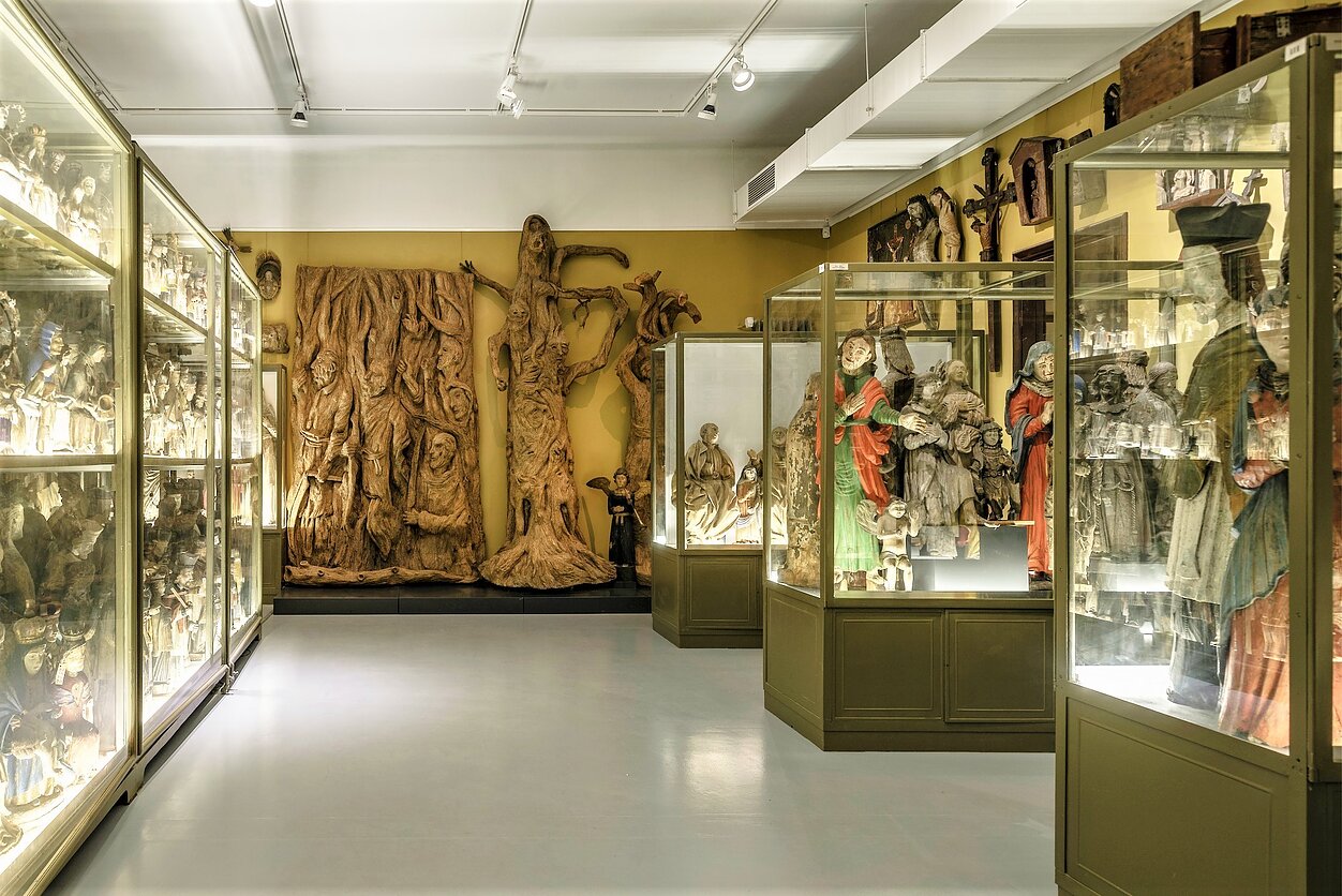 Mikalojaus Konstantino Čiurlionio dailės muziejaus Liaudies meno skyriaus fondai
