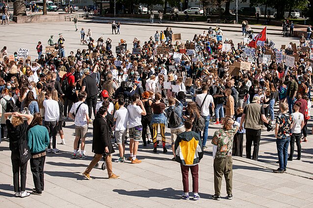 Vilniuje surengtos palaikymo eitynės reiškiant solidarumą protestams JAV Vilniuje surengtos palaikymo eitynės reiškiant solidarumą protestams JAV
