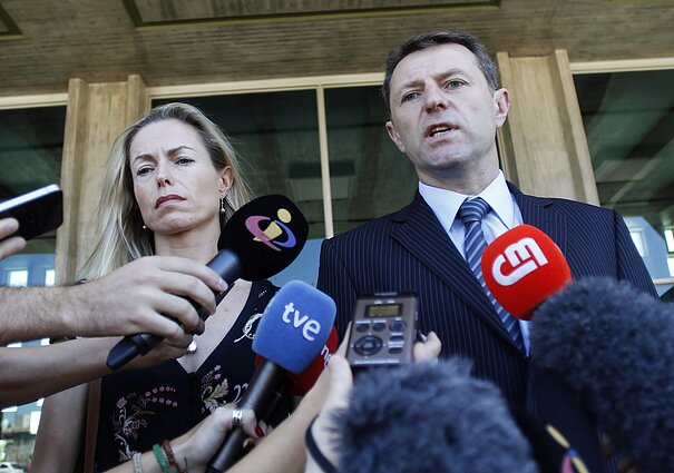 Dingusios Madeleine McCann tėvai Dingusios Madeleine McCann tėvai