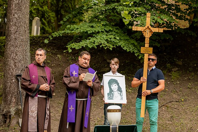 Nelly Paltinienės laidotuvės